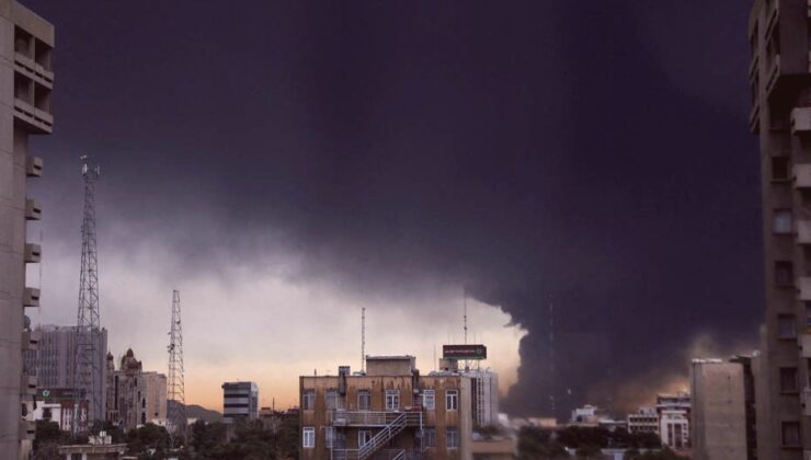 İran’da Savaşın 12. Günü: Petrol Fiyatları Tavan Yapabilir, Lider Yaralı