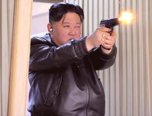 Kuzey Kore’de Kim Jong Un Ezici Çoğunlukla Yeniden Seçildi: Yüzde 0.07’lik Muhalefet Simgesel mi?