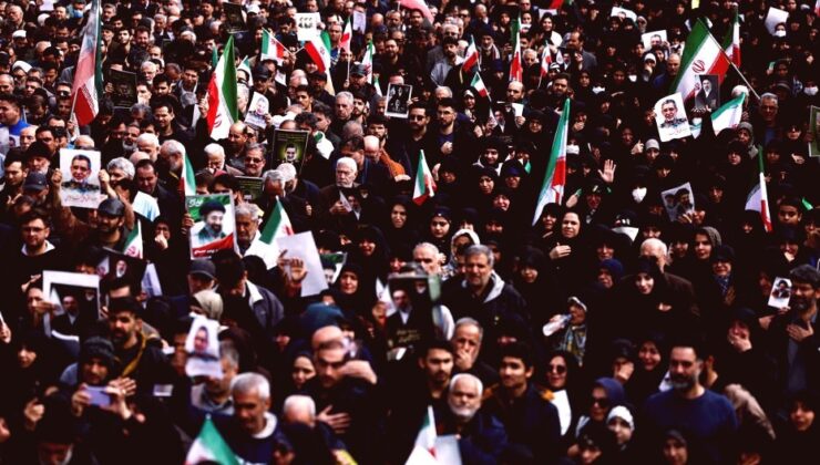 İran Savaşı 22. Gününde: İsrail Saldırıları Yoğunlaştıracak, ABD Yaptırımları Askıya Aldı