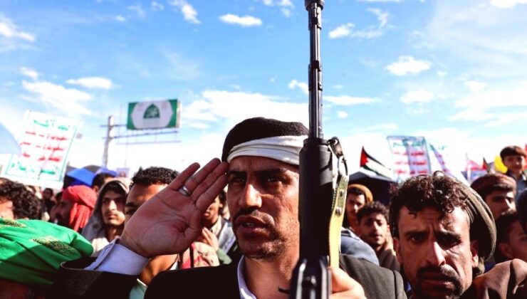 Yemen Husileri İsrail’e İlk Füze Saldırısını Gerçekleştirdi