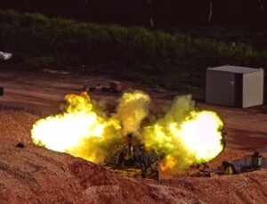 İran Savaşında Kritik Dönemeç: ABD Kara Harekatı Kapıda mı?