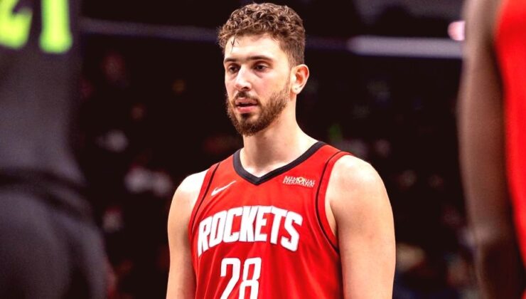 Alperen Şengün NBA Tarihine Geçti: Rekor Performansla Takımını Zafere Taşıdı