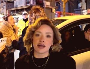 Kadıköy’de Çakar Paniği: Alkollü Yolcu Aracın Önüne Atladı, Polis Şaşkın