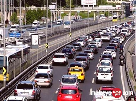 Trafikte Hız Cezaları Yeniden Düzenlendi: Yeni Dönem Başlıyor