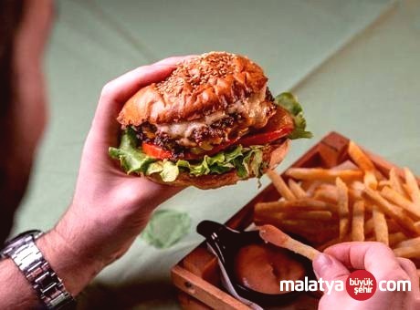 İnternetten Yemek Siparişinde Yeni Dönem: Komisyonlar ve Ücretlendirmeler Standartlaşıyor