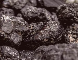 Orta Doğu Gerilimi Kömür Fiyatlarını Rekor Seviyeye Taşıdı