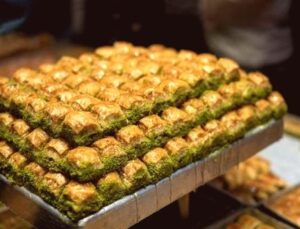 TMSF, Güllüoğlu Baklavaları’nı Satışa Çıkardı: Muhammen Bedel 223 Milyon TL