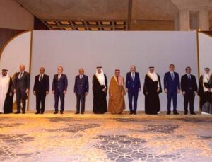 Riyad Zirvesi Sonrası 6 Maddelik Ortak Bildiri: İran’a Acil Saldırı Durdurma Çağrısı