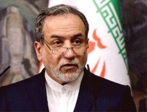 İran’dan Hürmüz Boğazı Açıklaması: Kısıtlamalar Var, Tam Kapama Yok