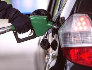 Küresel Piyasalar Savaşla Sarsıldı: Brent Petrol 114 Doları Aşarak Rekor Tazeledi