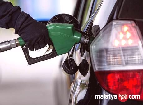 Küresel Piyasalar Savaşla Sarsıldı: Brent Petrol 114 Doları Aşarak Rekor Tazeledi