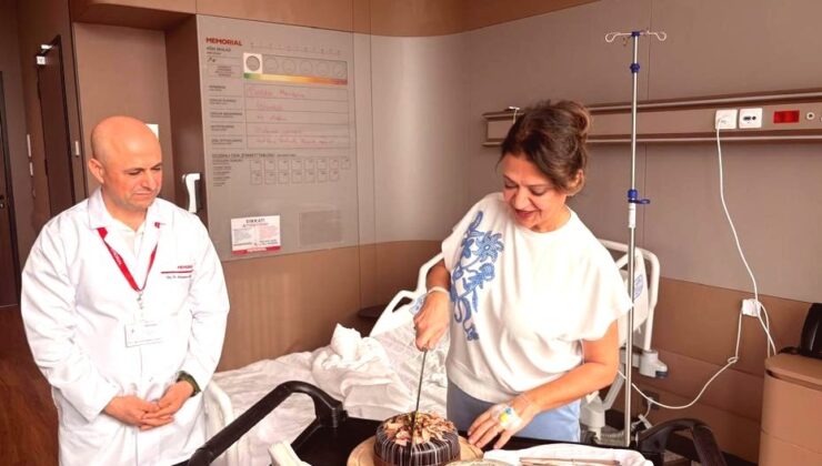 Doktorun Kendi Tanı Hatasıyla Geciken Akalazya Tedavisi: Doğum Günü Pastasını Yiyebilmenin Sevinci