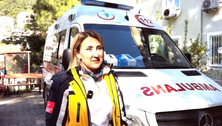 Marmaris’in Tek Kadın Ambulans Şoförü: “Kadınlar Her Mesleği Yapabilir”