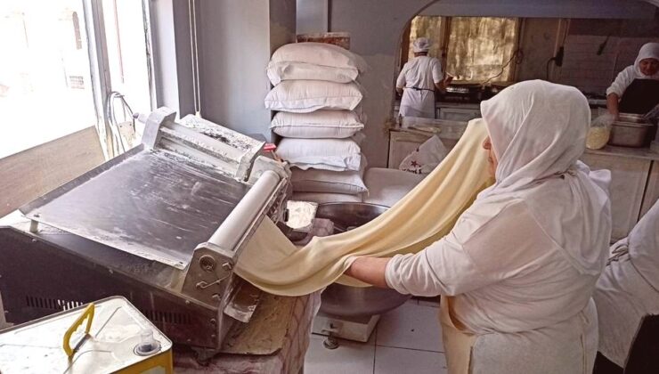Devrek’in Tescilli Beyaz Baklavası Bayram Sofralarına Hazır