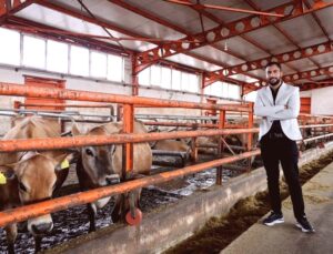 Üniversiteyi Bıraktı, Dede Mesleğiyle Kendi İşinin Patronu Oldu