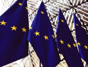 AB’den İran’a Hürmüz Boğazı ve Saldırılar Konusunda Sert Uyarı