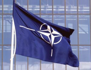 NATO Irak Misyonunda Personelini Avrupa’ya Çekti