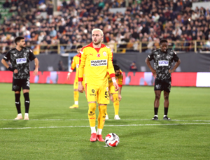 Spor Basınında 4 Mart 2026 Manşetleri: Transfer İddiaları ve Kritik Maç Yorumları