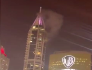 Dubai Marina Kulesi’ne İHA Parçaları İsabet Etti