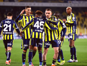 Spor Basınından Öne Çıkanlar: Fenerbahçe’den Farklı Galibiyet, Galatasaray Avrupa’da Sahada