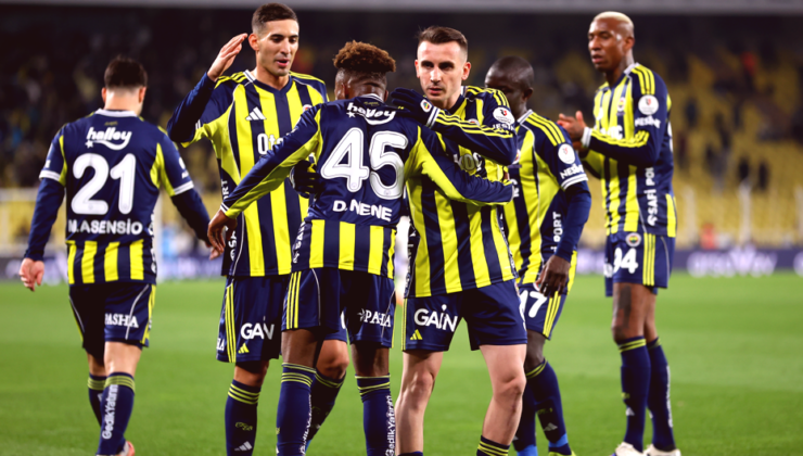 Spor Basınından Öne Çıkanlar: Fenerbahçe’den Farklı Galibiyet, Galatasaray Avrupa’da Sahada