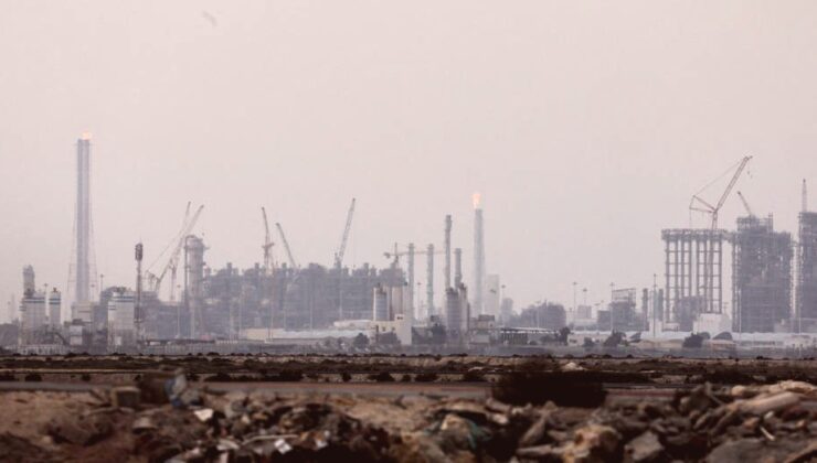 İran Kaynaklı Savaş Helyum Arzını Tehdit Ediyor: Küresel Kıtlık Kapıda