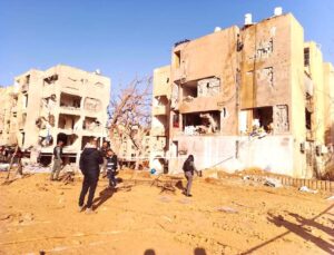 İran-İsrail Savaşında 23. Gün: Hürmüz Tehdidine Yanıt ve Misilleme Ateşi