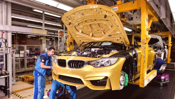 BMW’den Küresel Geri Çağırma: Yüz Binlerce Araç Yangın Riskiyle Karşı Karşıya