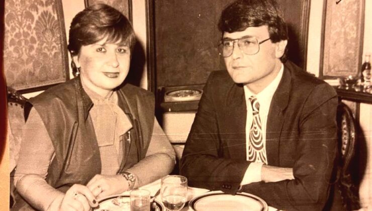 Türk Pop Müziğinin Duayen İsmi Ülkü Aker Vefat Etti