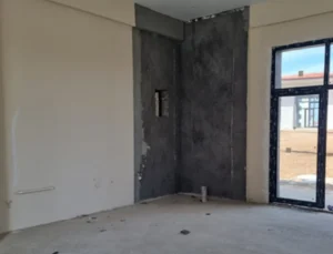 Malatya’da Esnafın Tepkisi: Afet Konutu Değil Şantiye Teslim Edildi!