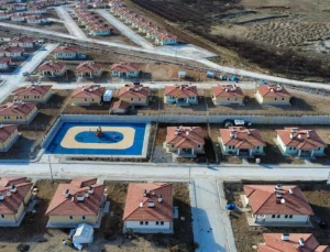 Akçadağ’da 382 Aile Yeni Evlerine Kavuştu: Uluslararası Destekli Konutlar Teslim Edildi