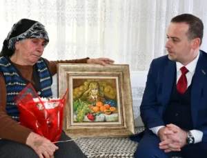 Başkan Karademir Şehit Annesi Sebahat Yakut’u Ziyaret Etti