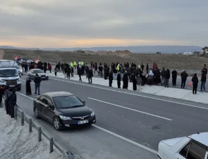 Battalgazi’de Yol Karşısında Vefat: 17 Yaşında Genç Hayatını Kaybetti