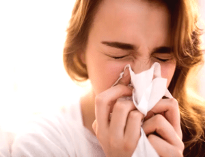 Üç Haftayı Aşan Burun Akıntısı Beyin Sıvısı Kaçağı İşareti Olabilir