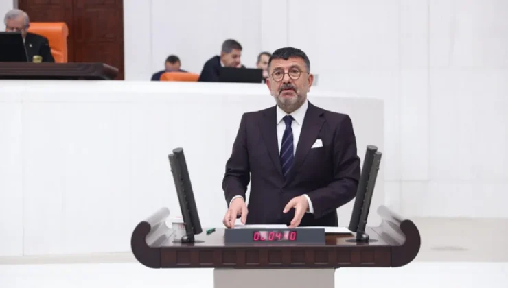 Üniversite Mezunları İşsizlikte Vahim Durumda: Kritik Uyarılar Geldi