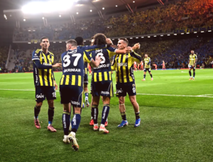 Fenerbahçe’ye Avrupa’da Deplasman Yasağı ve Para Cezası