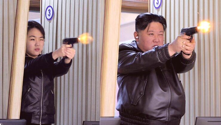 Kim Jong Un ve Kızı Kim Ju Ae Mühimmat Fabrikasında Atış Tatbikatı Yaptı