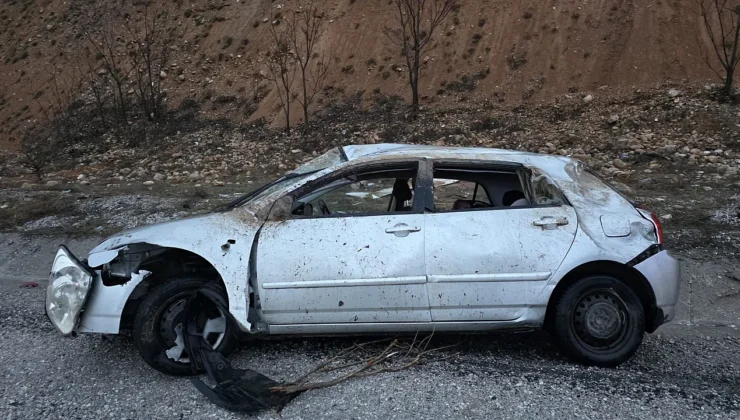 Malatya-Adıyaman Karayolunda Yağmur Kazası: Otomobil Takla Attı, 1 Yaralı