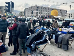 Arefe Günü Malatya’da Bayram Alışverişi İçin Yoğunluk