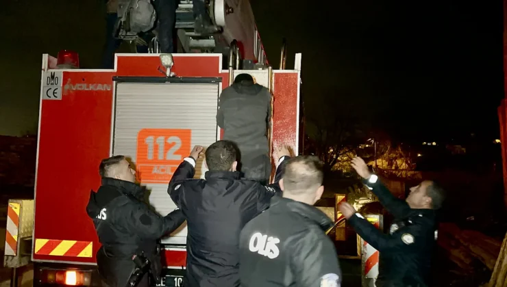Malatya Sanayi Sitesinde Çatı Kaçışı: İtfaiye Destekli Operasyon