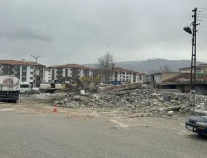 Malatya Sanayi Sitesi’nde Gergin Tahliye ve Yıkım Süreci