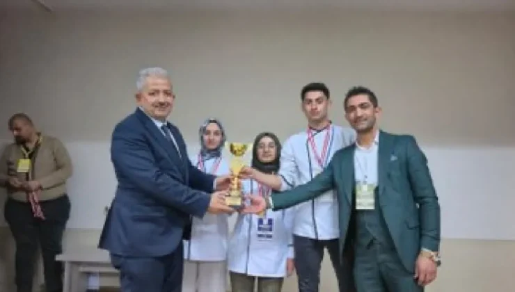 Malatya’nın Genç Aşçıları Gastronomi Yarışmasında Zirvede Yer Aldı