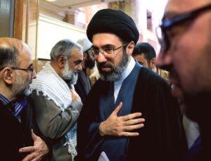 Mücteba Hamaney Liderlik Yolunda: ABD Basınında Radikallik Endişesi