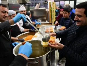 Taşkın, İftar Sofrasında Vatandaşlarla Buluştu, Birlik Mesajı Verdi