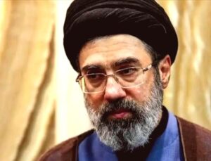 Hamaney’den Türkiye ve Umman’a Füze İddialarına Yanıt