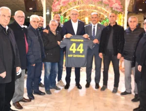 Voleybol Federasyonu Başkanı Üstündağ Malatya’da Gençlere Yeni Tesis Müjdesi Verdi