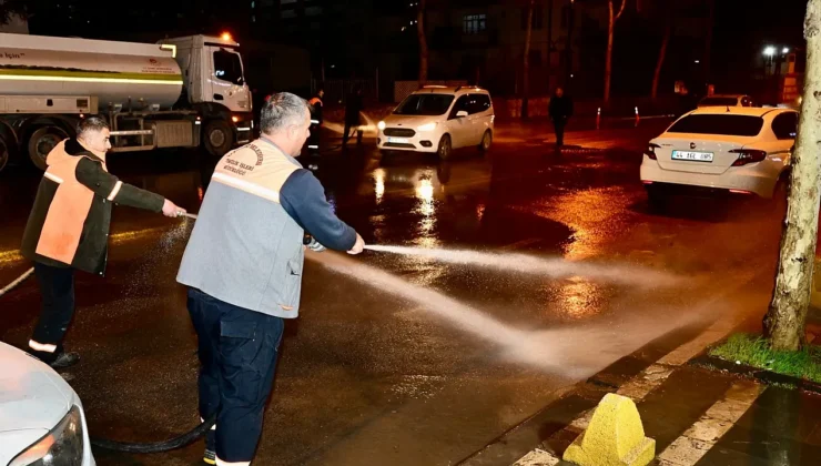 Yeşilyurt Bayram Hazırlıklarını Tamamlıyor: Başkan Geçit Sahada İncelemelerde Bulundu