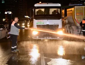Yeşilyurt Bayram Öncesi Kapsamlı Temizlik Operasyonuyla Pırıl Pırıl