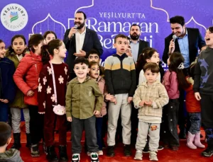 Yeşilyurt’ta Ramazan Coşkusu: Binler İlahiyle Buluştu
