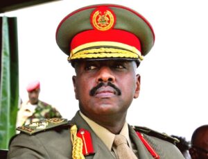 Uganda Komutanından Türkiye’ye Çarpıcı Talepler: 1 Milyar Dolar ve Eş İstedi